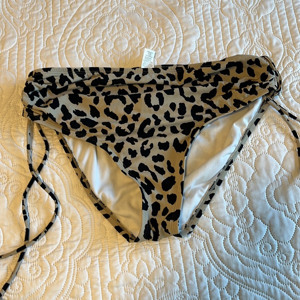 Tankini - Picture 4 of 9